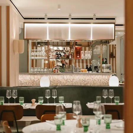 Hotel Padam París