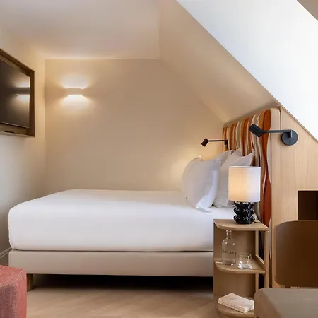 Padam 4* París