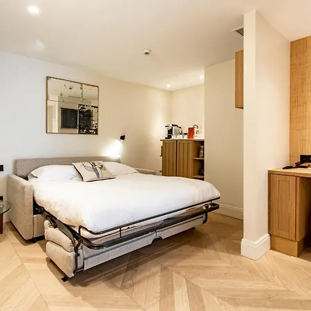 Padam Paris